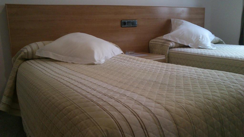 Hotel Albanta La Lantejuela Phòng bức ảnh