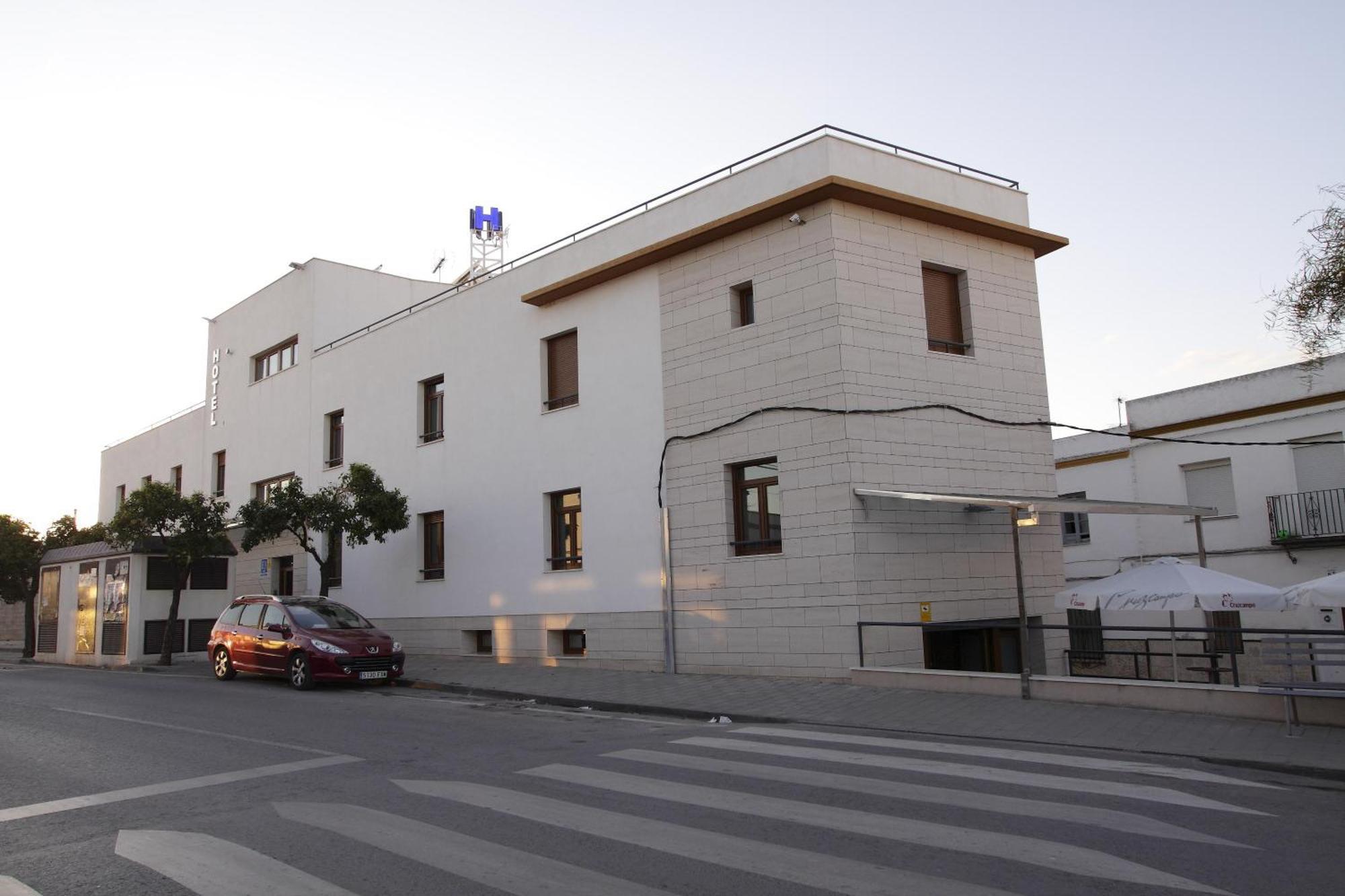 Hotel Albanta La Lantejuela Ngoại thất bức ảnh
