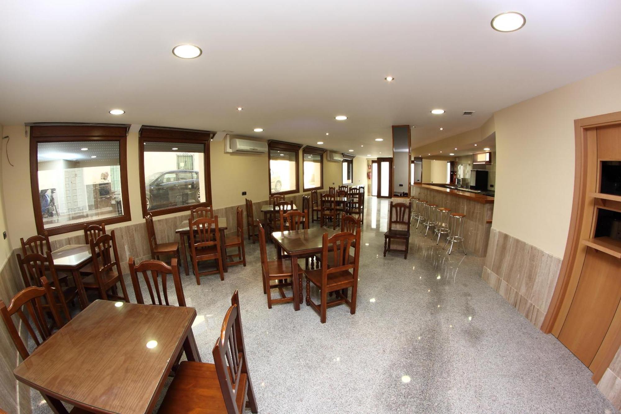 Hotel Albanta La Lantejuela Ngoại thất bức ảnh
