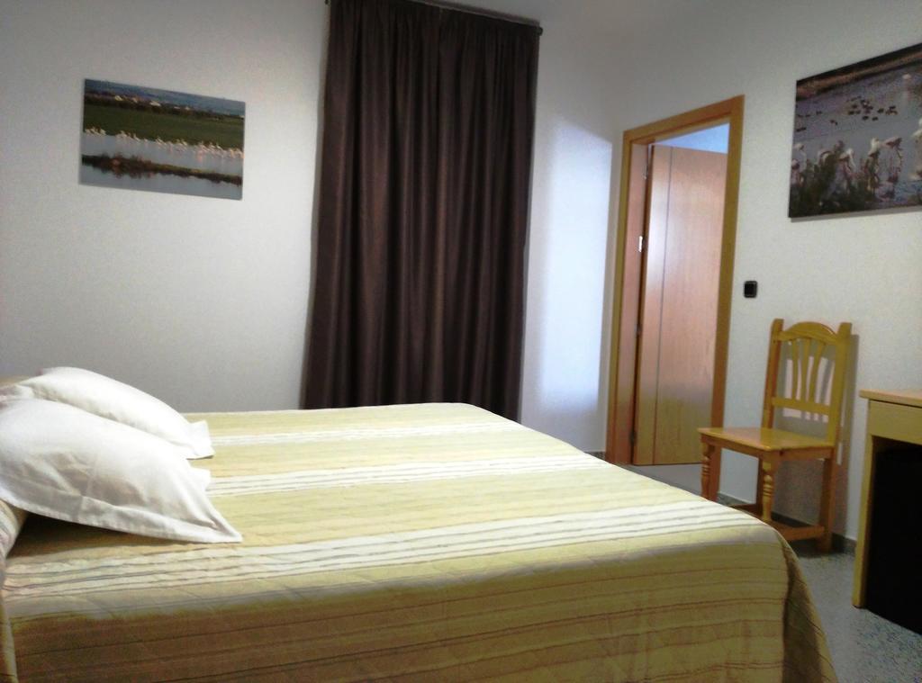 Hotel Albanta La Lantejuela Ngoại thất bức ảnh
