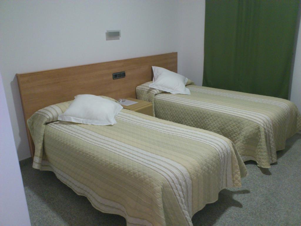 Hotel Albanta La Lantejuela Ngoại thất bức ảnh