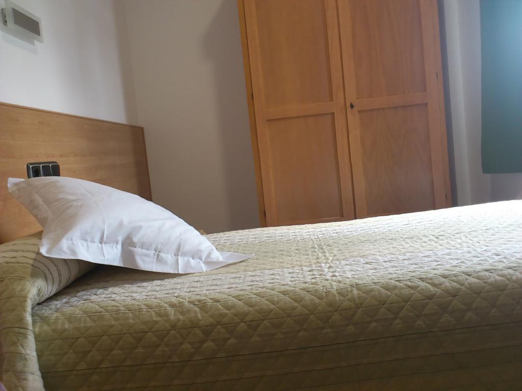 Hotel Albanta La Lantejuela Ngoại thất bức ảnh